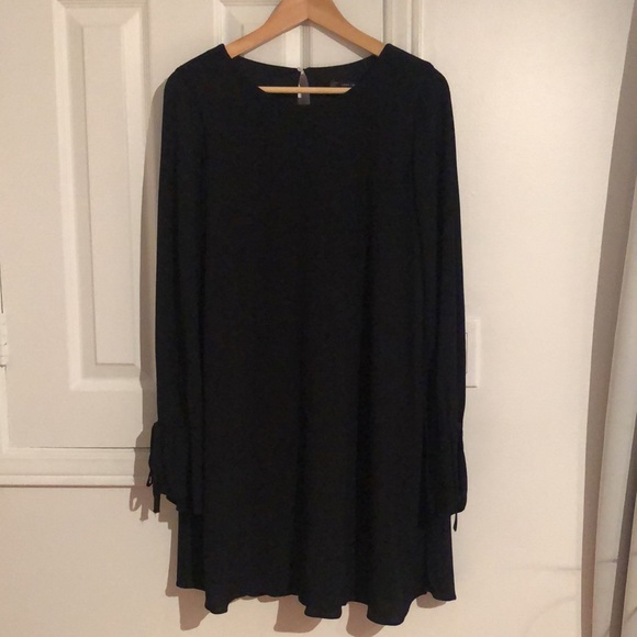 Zara Dresses & Skirts - Zara A-Line Trapeze Long Sleeve Dress w Ties